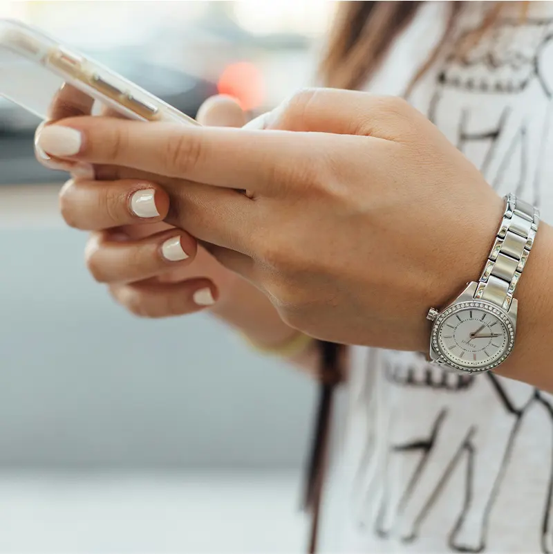 Hand with smartphone showing wayfinder app