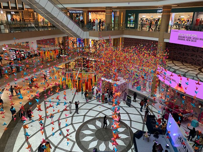 Shopping mall with a lot of people